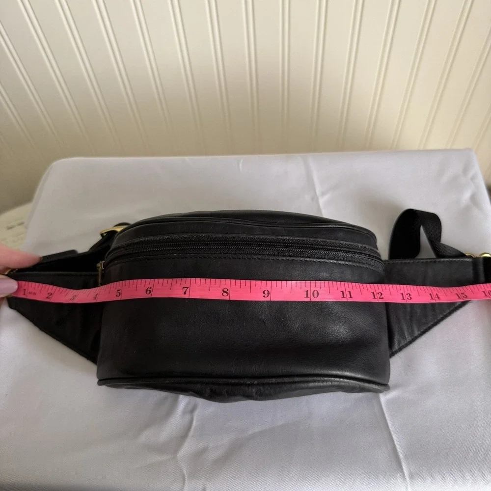 Vintage Coach Canteen Waist Fanny Pack Sling Black Leather Bag Purse 1997